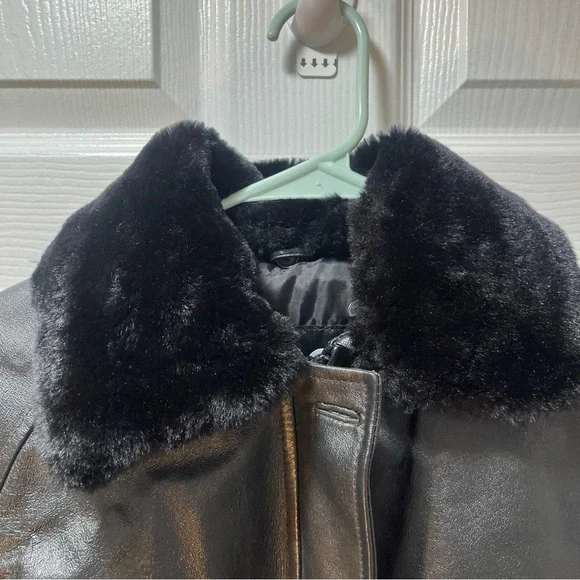 Vintage Black Leather Jacket Faux Fur Old Money Quiet Luxury Size Large Overcoat - Picture 7 of 7
